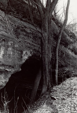 [photo] Photo from National Register collection, photo taken by H. Roger Grant, State Historical Survey, Missouri State Park Board